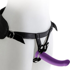 Virgite Harness With Purple Dildo Medium Strap-on valjailla